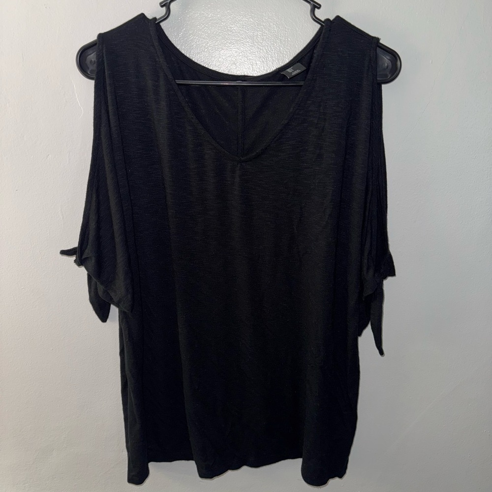 Tahari Black Women's Blouse